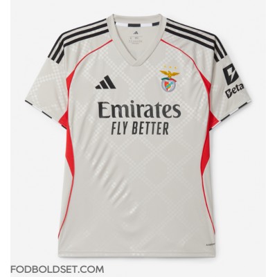 Benfica Udebanetrøje 2025-26 Kortærmet Benfica Udebanetrøje 2025-26 Kortærmet